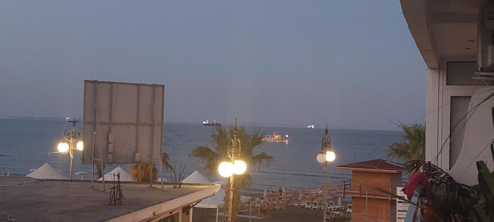 Paradise By The Sea Larnaca Extérieur photo