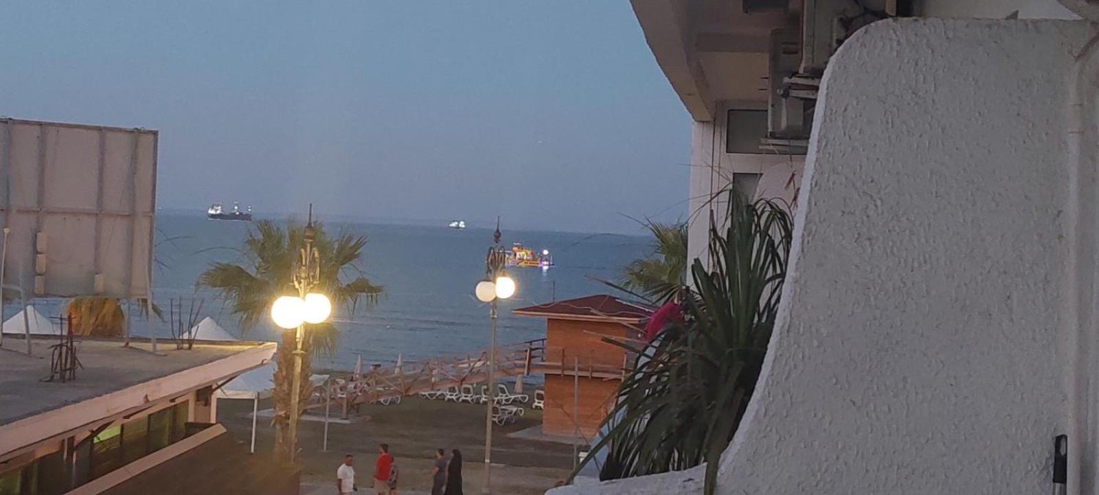 Paradise By The Sea Larnaca Extérieur photo